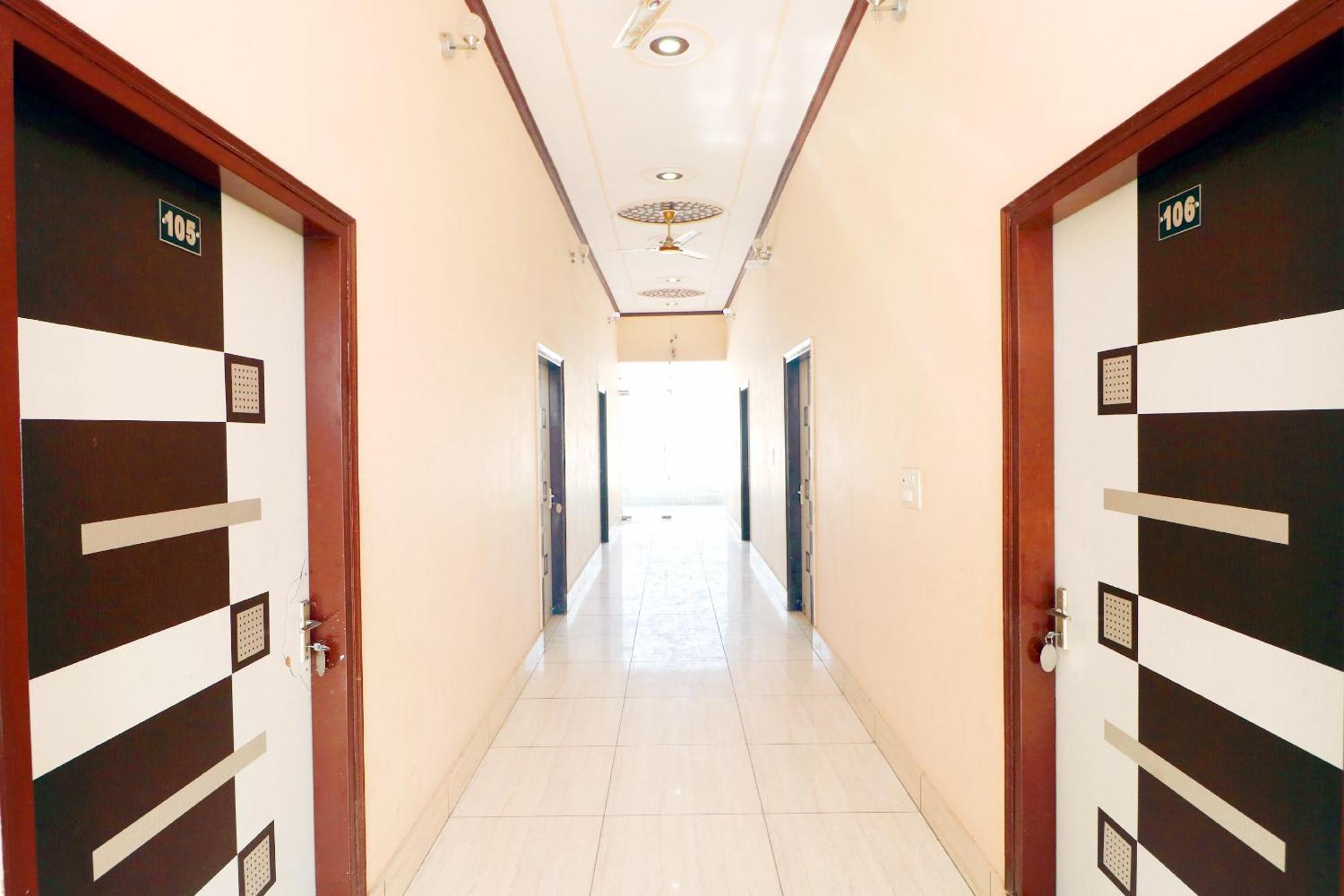 Hotel O Pushp Vatika Bhiwāni 外观 照片