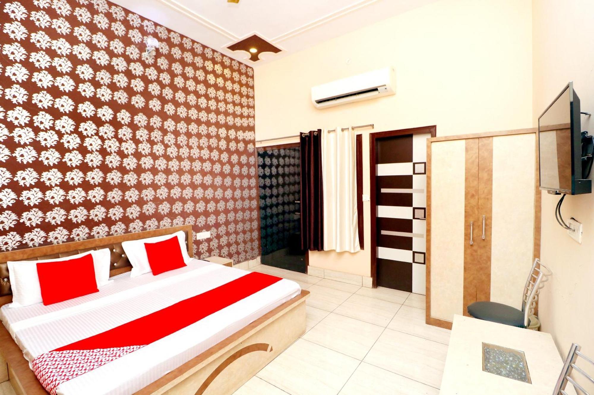Hotel O Pushp Vatika Bhiwāni 外观 照片