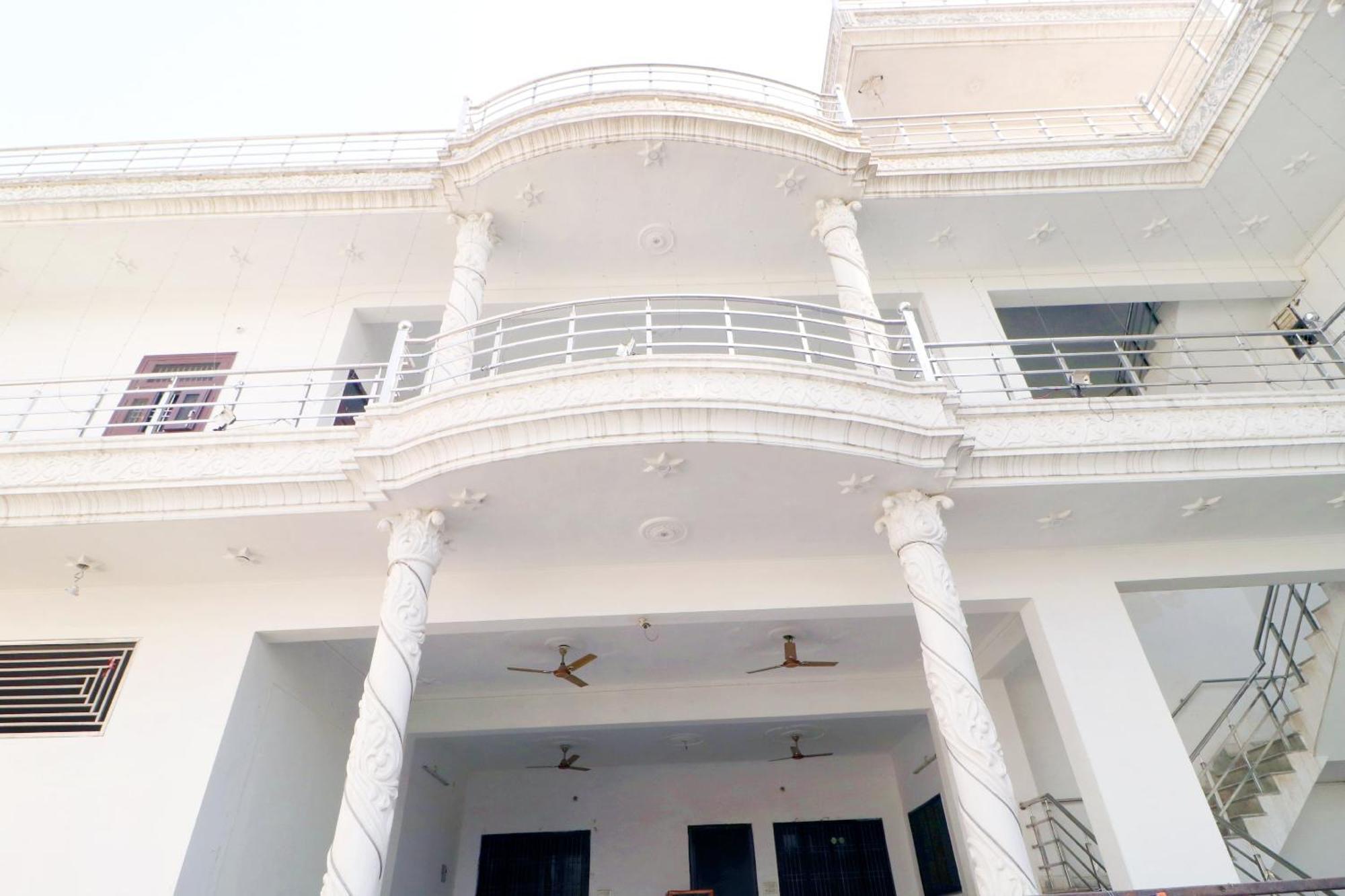 Hotel O Pushp Vatika Bhiwāni 外观 照片