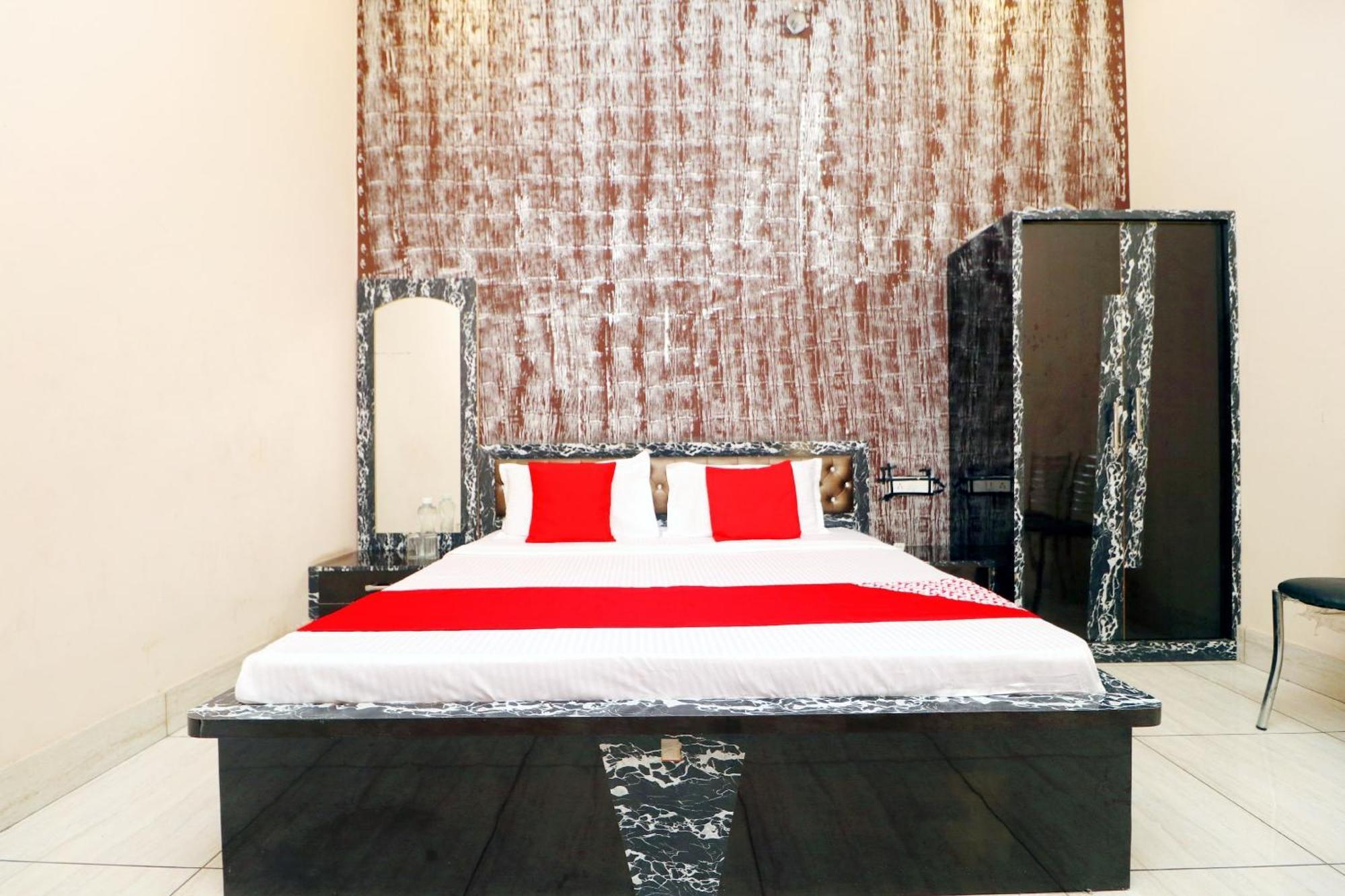 Hotel O Pushp Vatika Bhiwāni 外观 照片