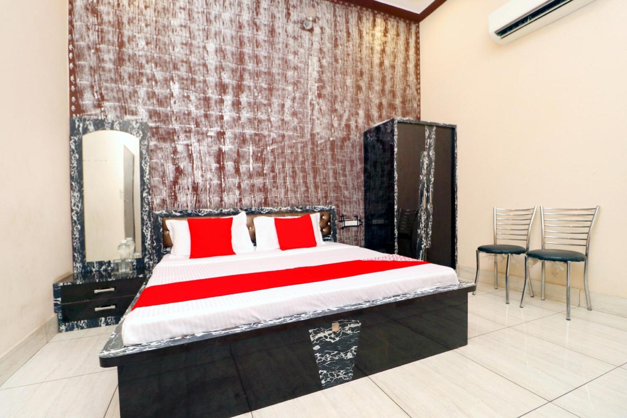 Hotel O Pushp Vatika Bhiwāni 外观 照片